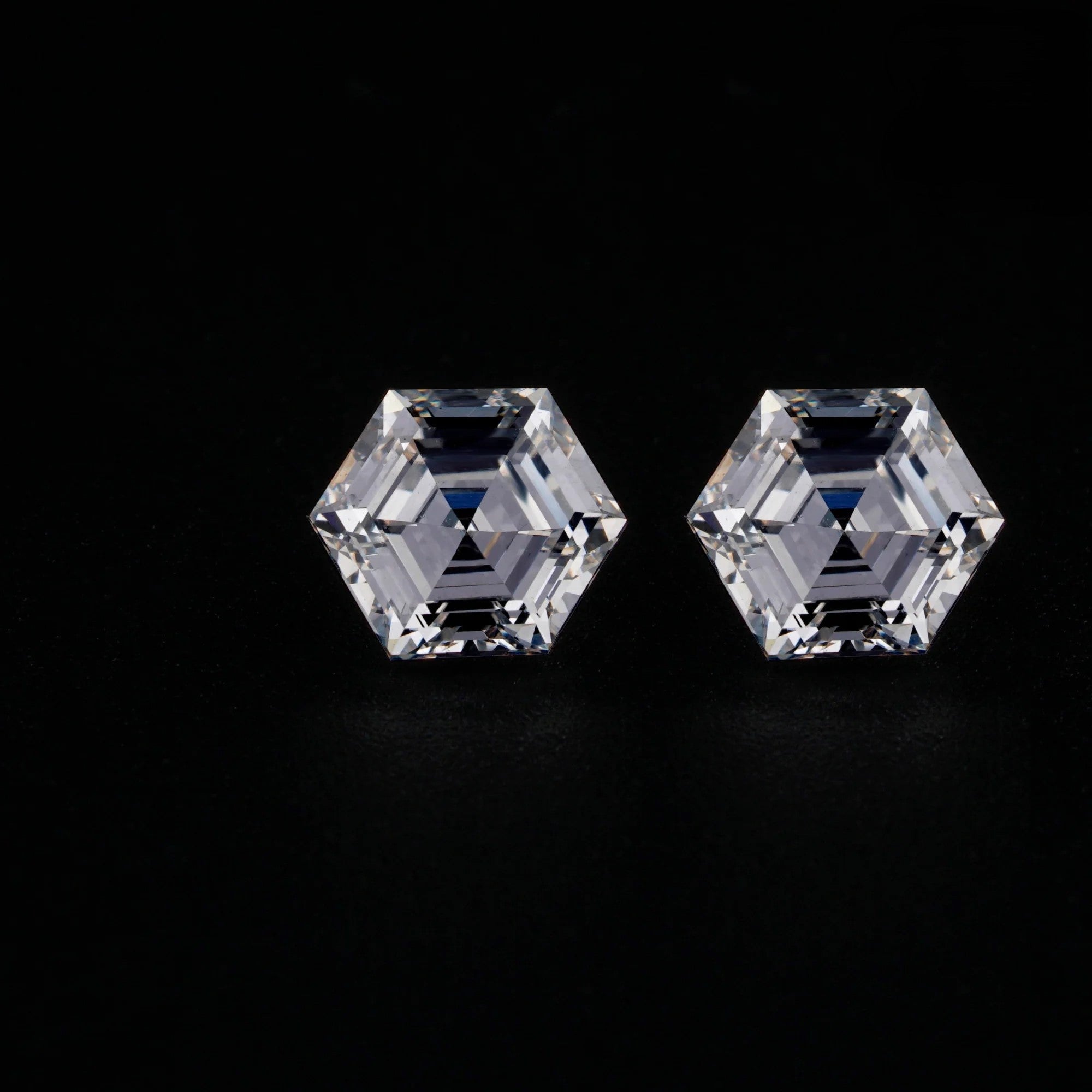 0.20ct-hexagon-lab-grown-diamond-pair