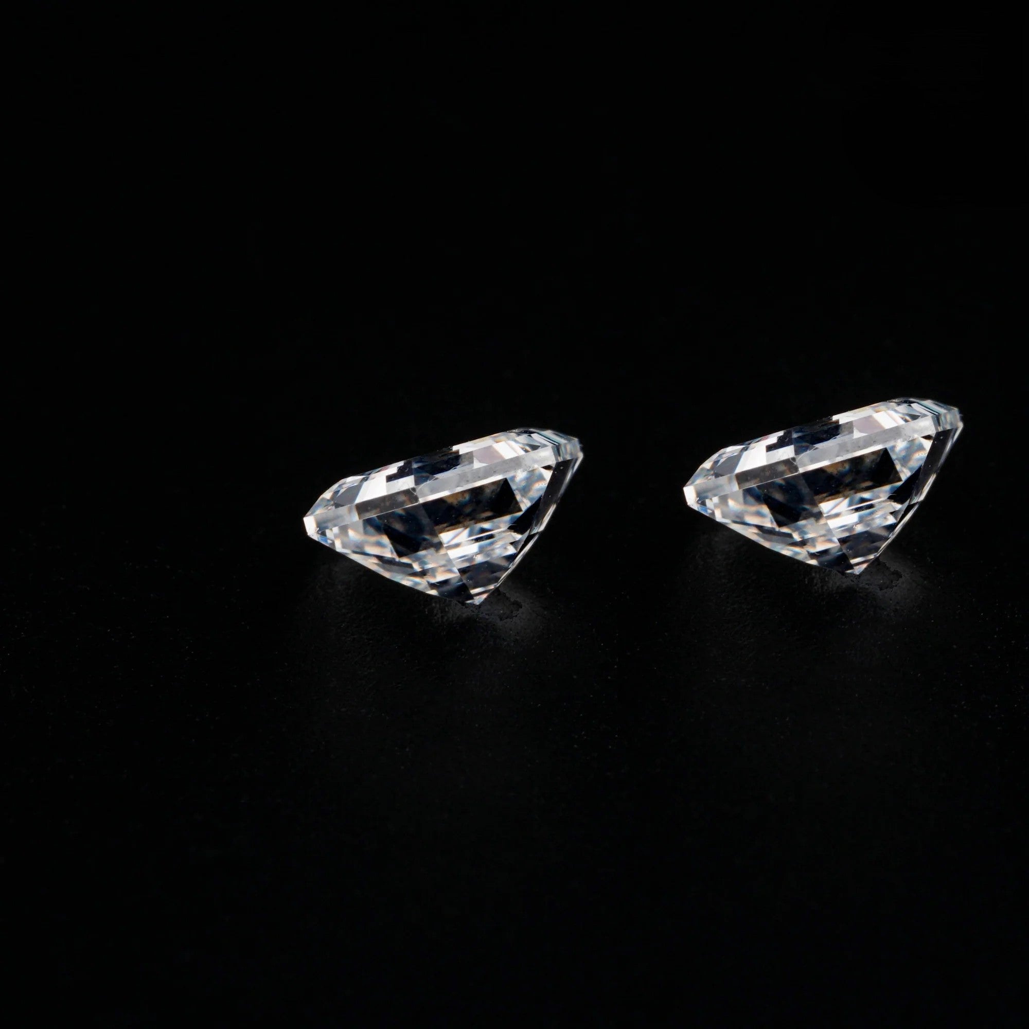 0.20ct-hexagon-lab-grown-diamond-pair