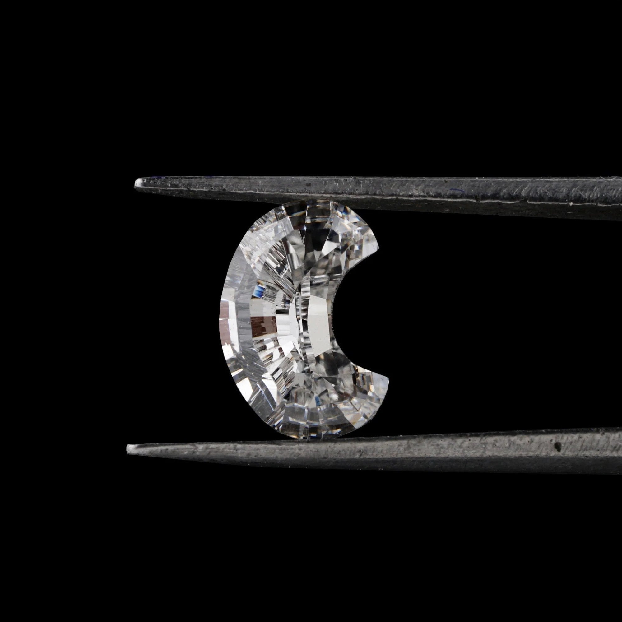 0.25ct-c-shape-lab-grown-diamond