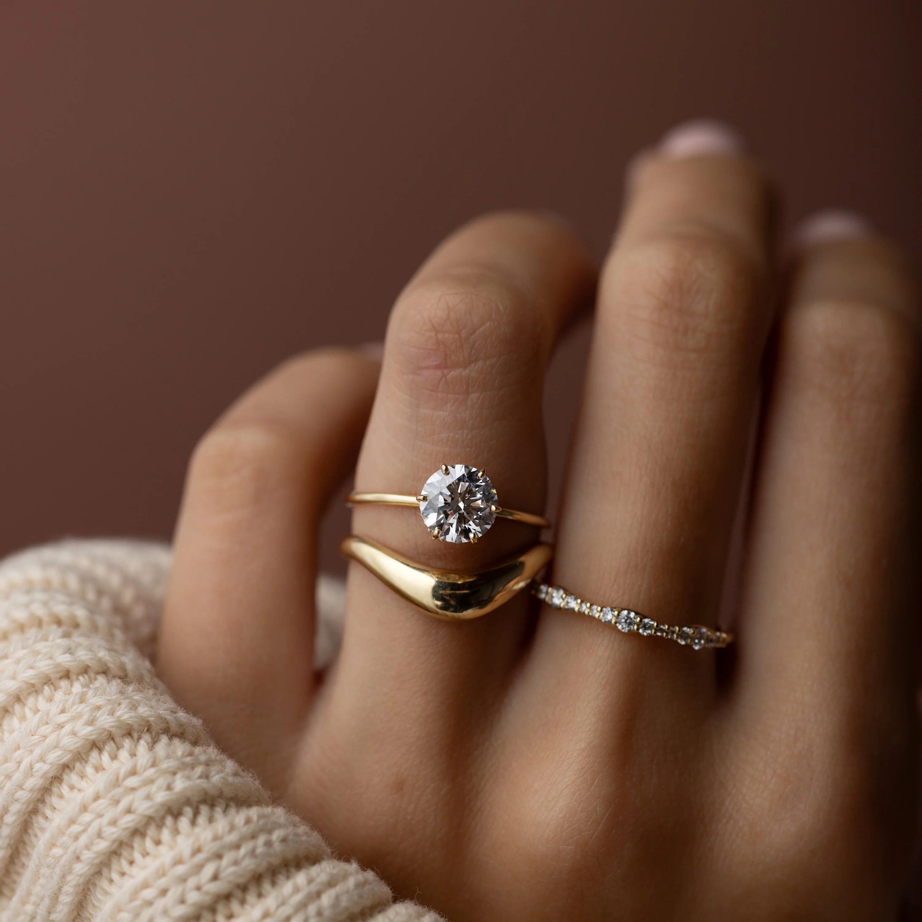 1.32ct-golden-round-cut-moissanite-diamond-engagement-ring-yellow-gold-gemfora-3