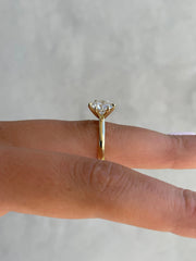 1.83ct Round Cut Solitaire G-VS2 Lab Grown Diamond Engagement Ring