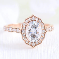 1.50CT Vintage Floral Oval Cut Moissanite Halo Engagement Ring Set