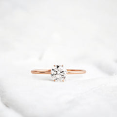 1ct-golden-round-cut-moissanite-diamond-engagement-ring-rose-gold-gemfora-1