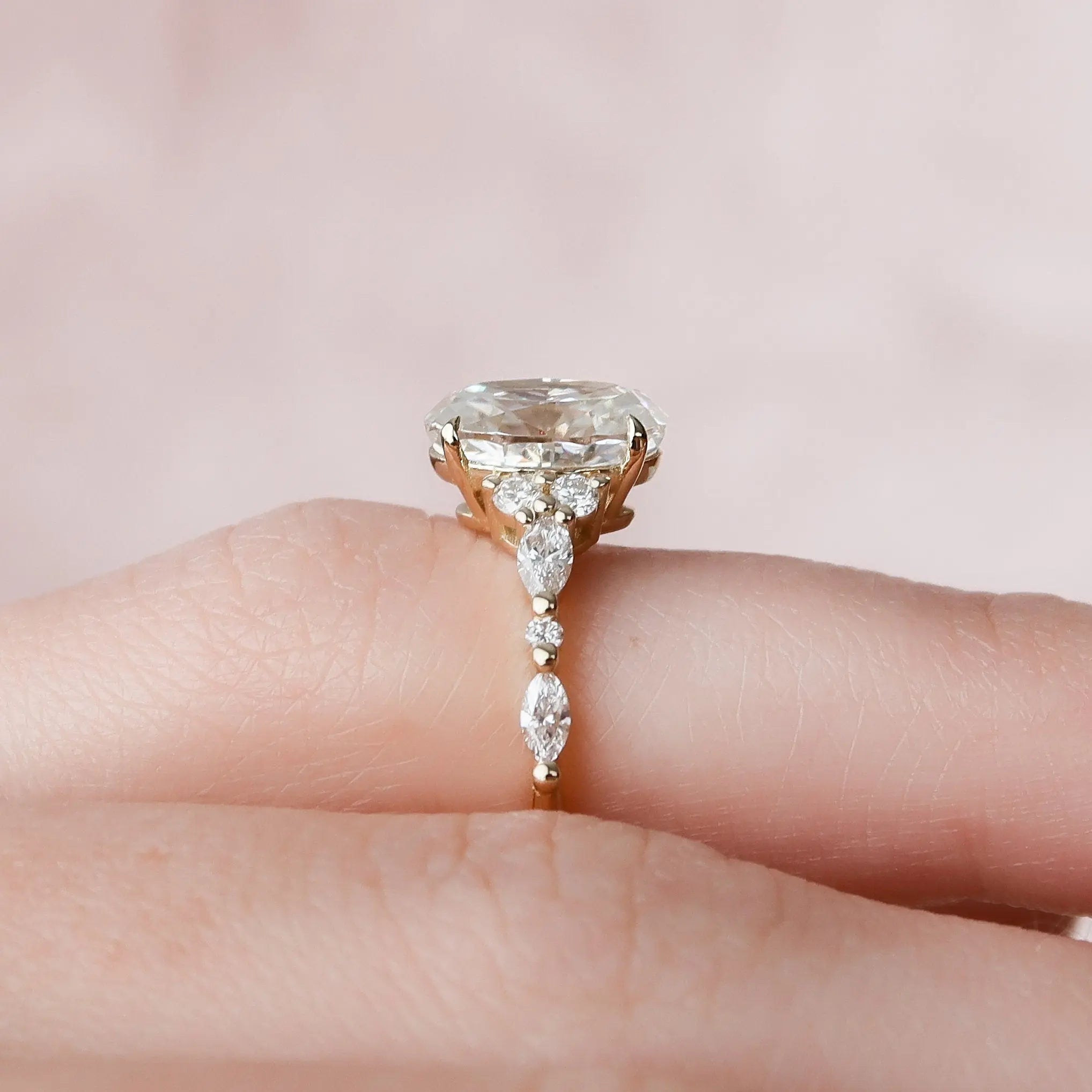 2-0-ct-oval-cut-lab-grown-diamond-cluster-engagement-ring
