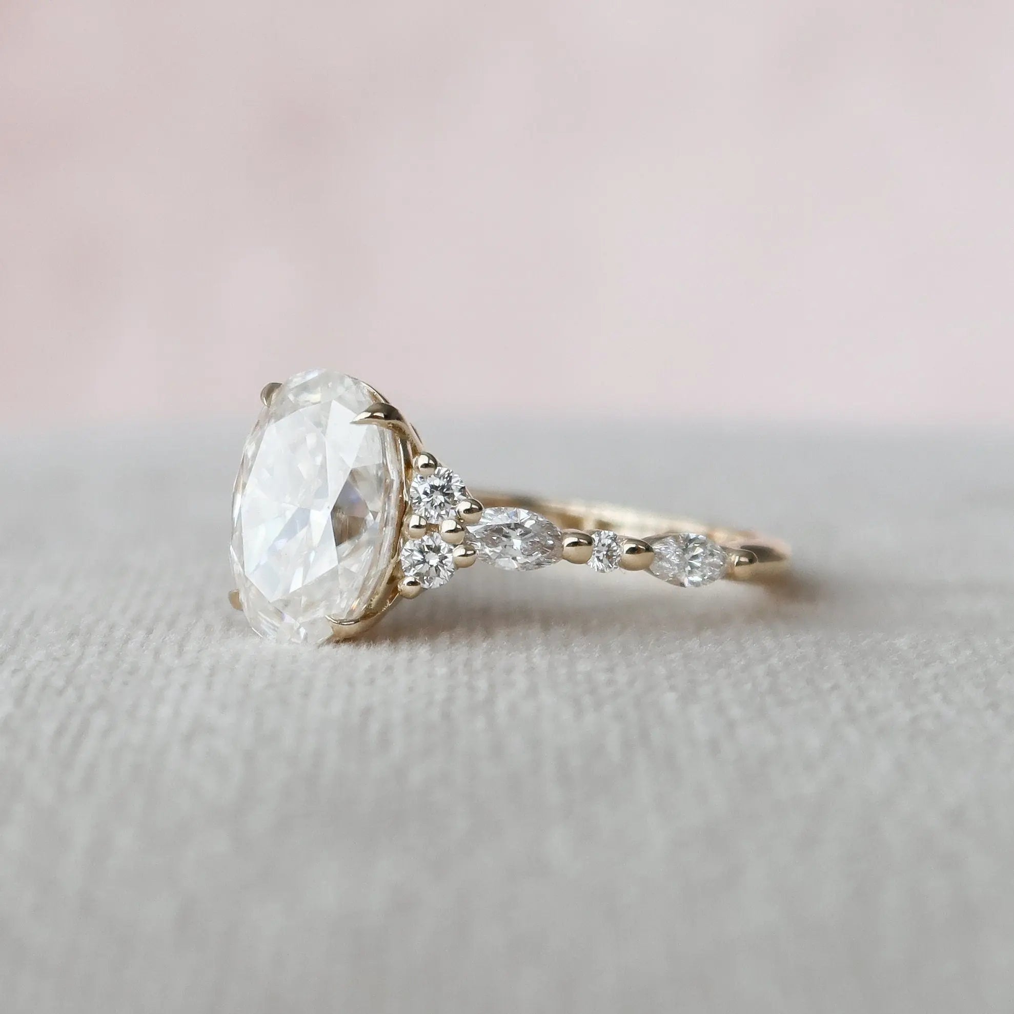 2-0-ct-oval-cut-lab-grown-diamond-cluster-engagement-ring
