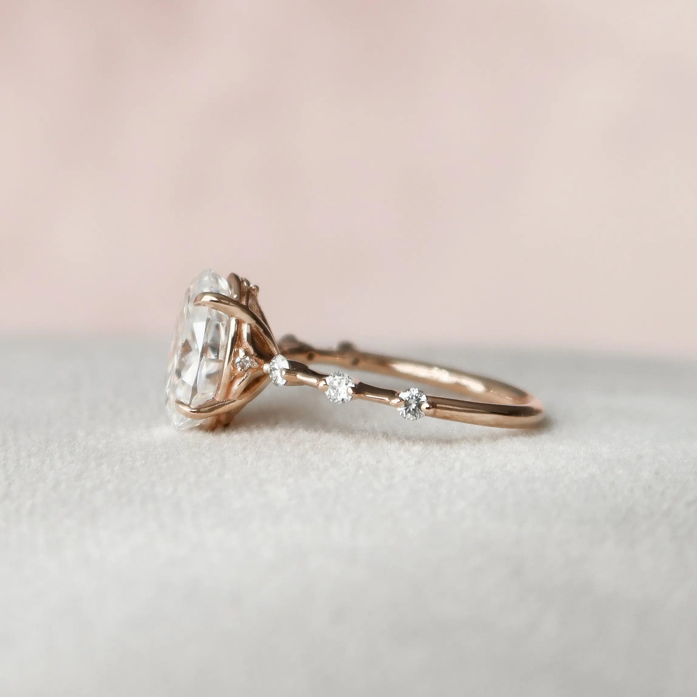 2-ct-oval-cut-four-prong-moissanite-diamond-engagement-ring-gemfora