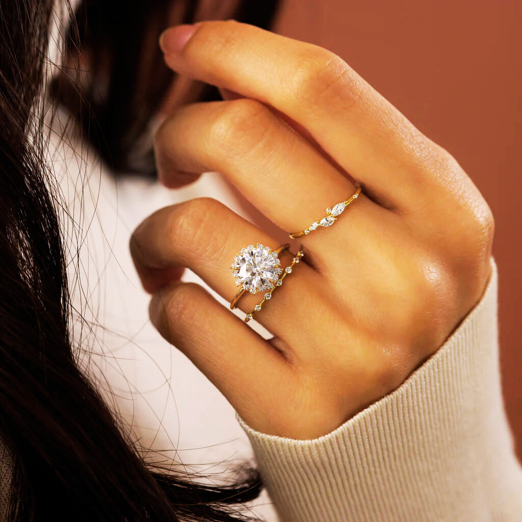 2-ct-round-cut-moissanite-dimond-solitaire-engagement-ring-3