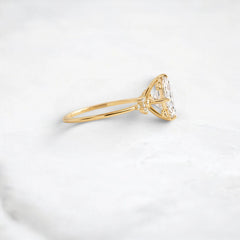 2CT Princess Cut Moissanite Cluster Engagement Ring with Four Prong Setting