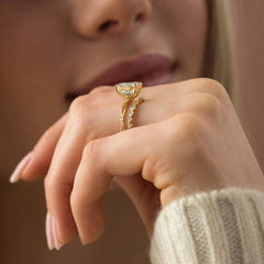 2.5CT Asscher Cut Moissanite Twisted Two On Each Side Focal Stone