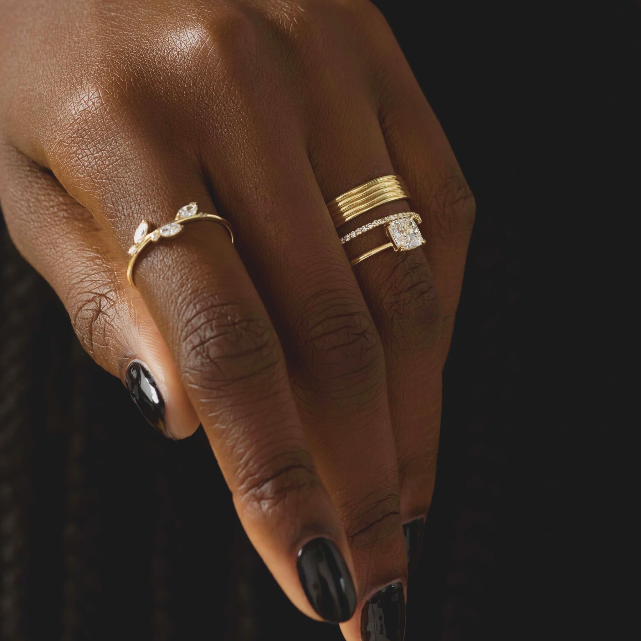 2ct-cushion-cut-solitaire-engagement-ring-3