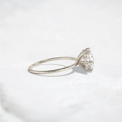 2ct-golden-round-cut-moissanite-diamond-engagement-ring-white-gold-gemfora-3