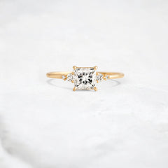 2ct-princess-cut-cluster-moissanite-dimond-engagement-ring-1