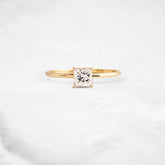 2ct-princess-cut-moissanite-dimond-engagement-ring-1