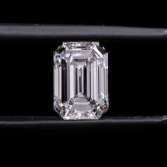 3.06ct-emerald-cut-lab-grown-diamond