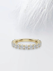 Round Cut Moissanite Scallop Diamond Wedding Band for Women