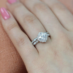 Moissanite Engagement Rings