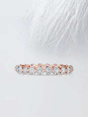 Round Cut Moissanite Single Prongs Diamond Wedding Band for Her