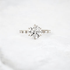 Aura-Lineage-Golden-Pave-Ring-with-Round-Baguette-Sparkle-2-ct-white-gold-gemfora-1