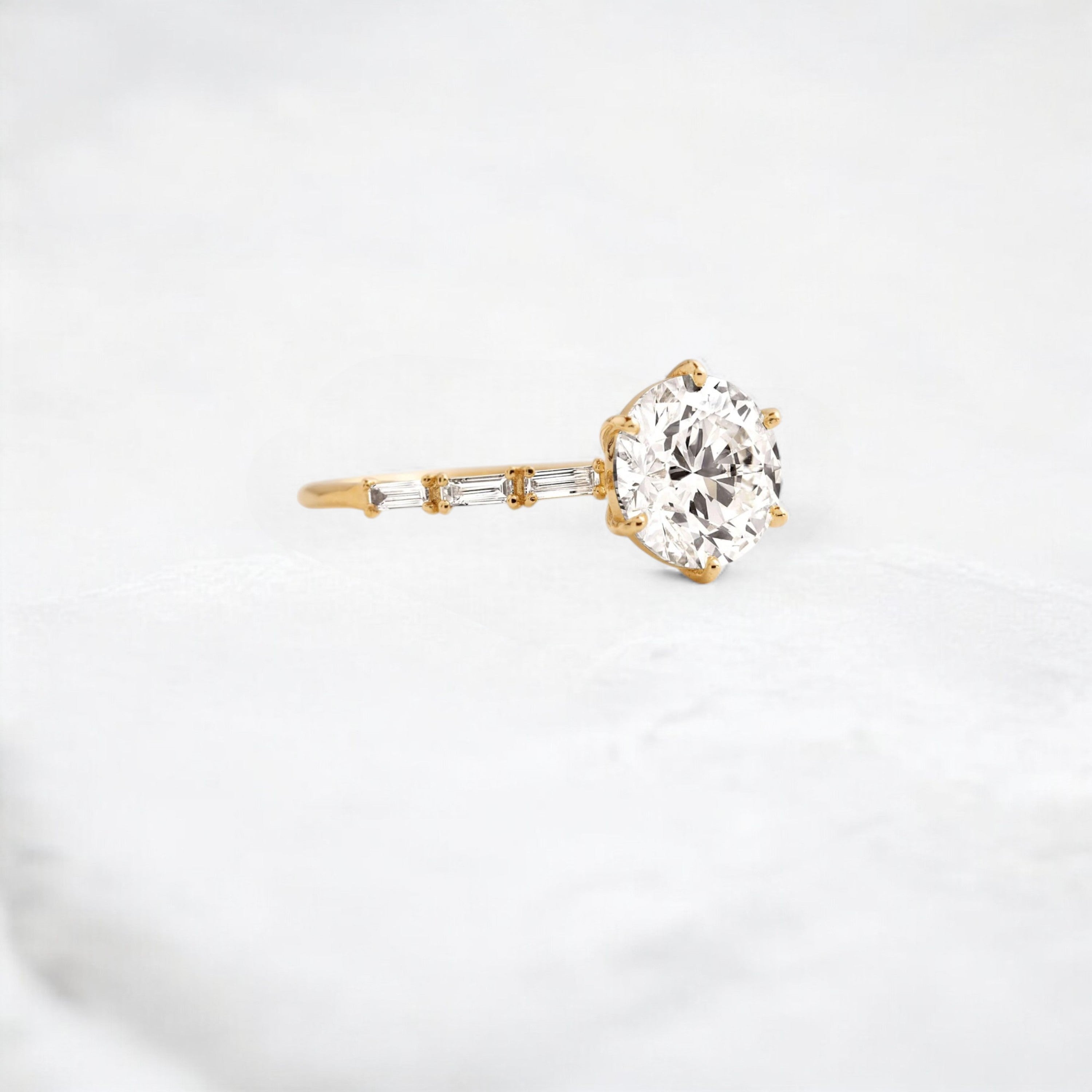 Aura-Lineage-Golden-Pave-Ring-with-Round-Baguette-Sparkle-2-ct-yellow-gold-gemfora-2