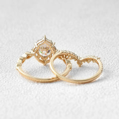 1.50ct Oval Cut Vintage Signature Bridal Ring Sets in 18K Solid Gold