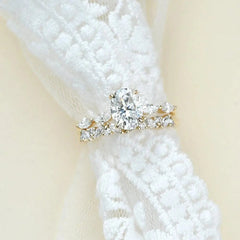 1.5ct Oval Cut Moissanite Cluster Marquise Bridal Ring Set For Her