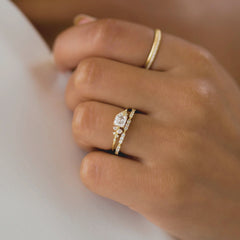 asscher-cut-cluster-mossainite-2ct-engagement-ring-8