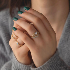 bezel-style-1.5ct-cushion-cut-focal-diamond-engagement-ring-4