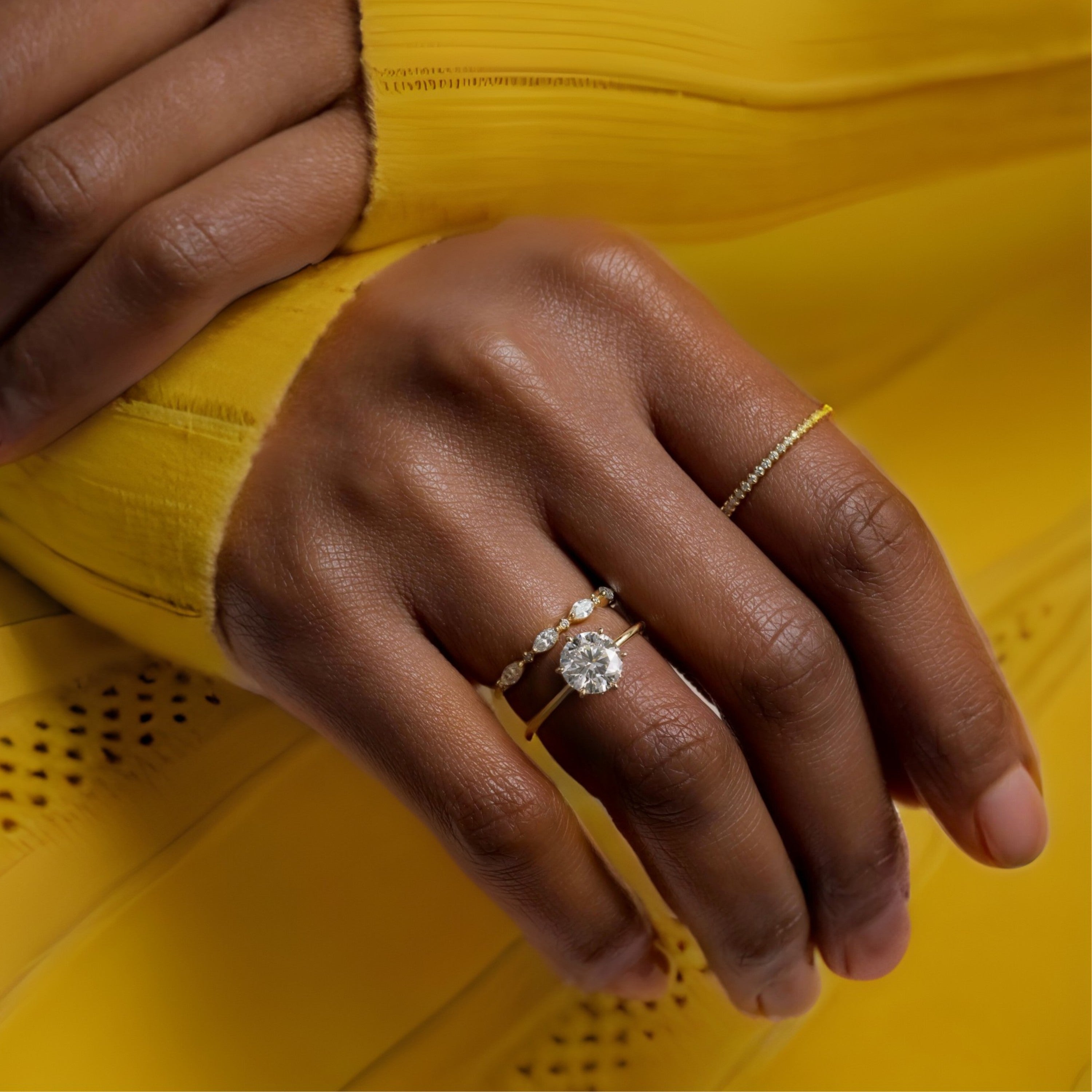 blossom-shine-round-pear-accents-moissanite-solitaire-ring-model-gemfora-3