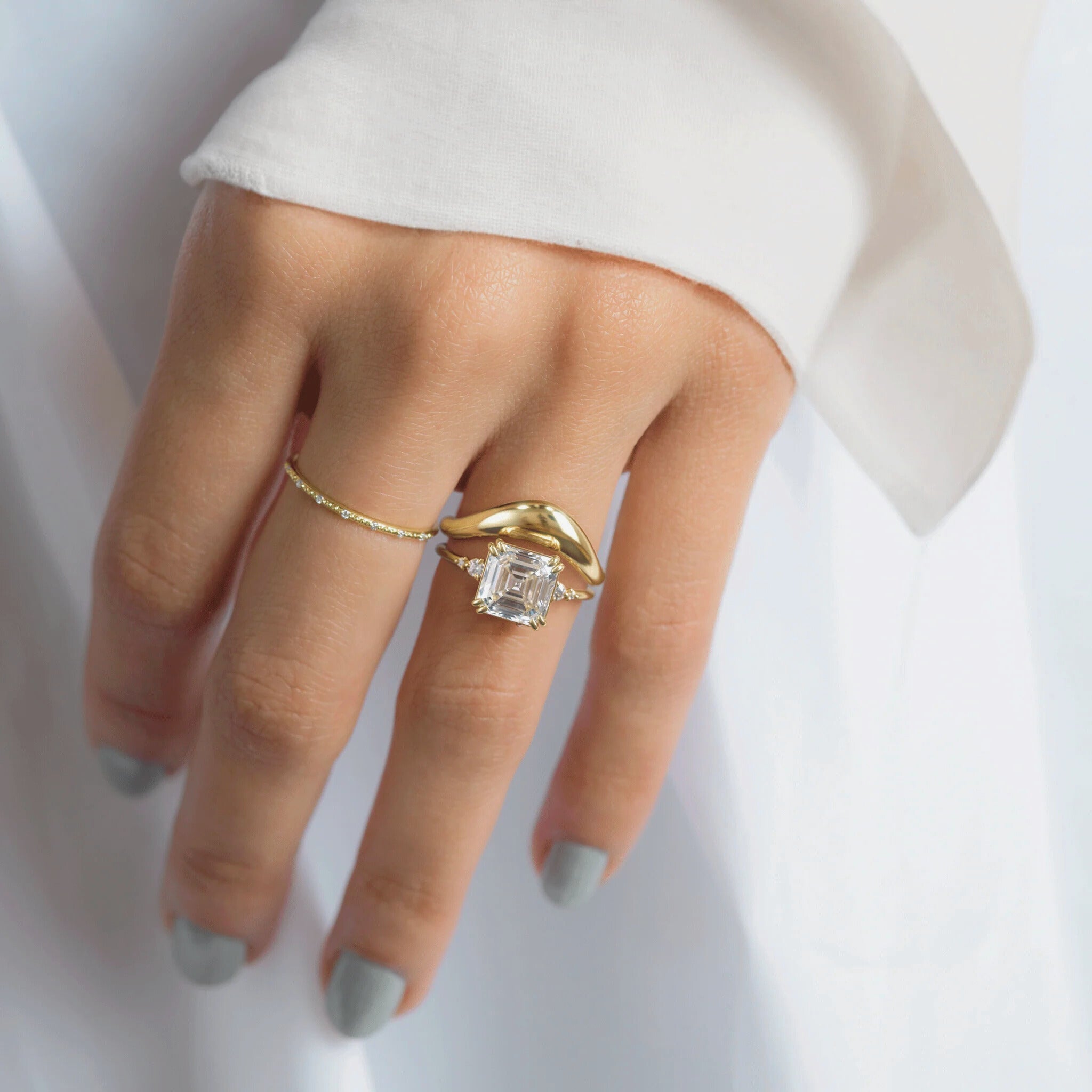 brilliance-asscher-cut-2ct-mossinite-diamond-engagement-ring-2