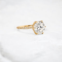brilliant-round-cut-diamond-moissanite-engagement-ring-3-ct-yellow-gold-gemfora-2