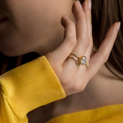 brilliant-round-cut-diamond-moissanite-engagement-ring-model-gemfora-9