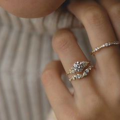 Cluster Round Cut 2CT Moissanite Engagement Ring