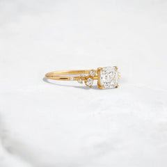 clustural-cushion-cut-2ct-mossainite-stone-engagement-ring-5