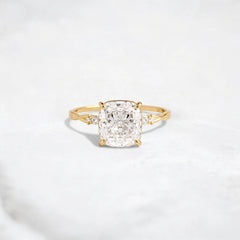 cushion-cut-focal-diamond-2ct-engagement-ring-1