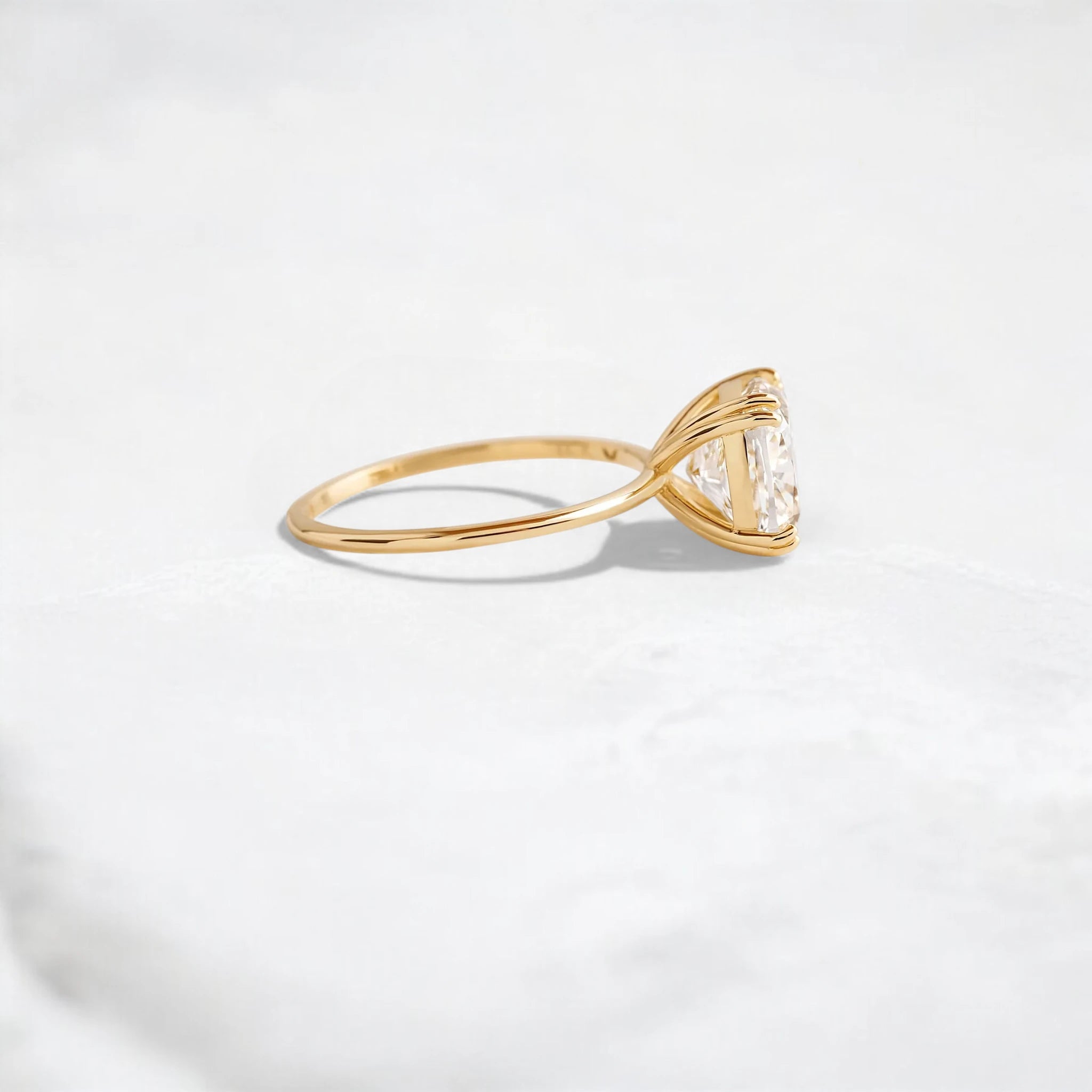 elegant-brilliance-2ct-cushion-cut-engagement-ring-6