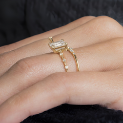 emerald-diamond-engagement-ring-pave-floating-double-prong-model-gemfora-1