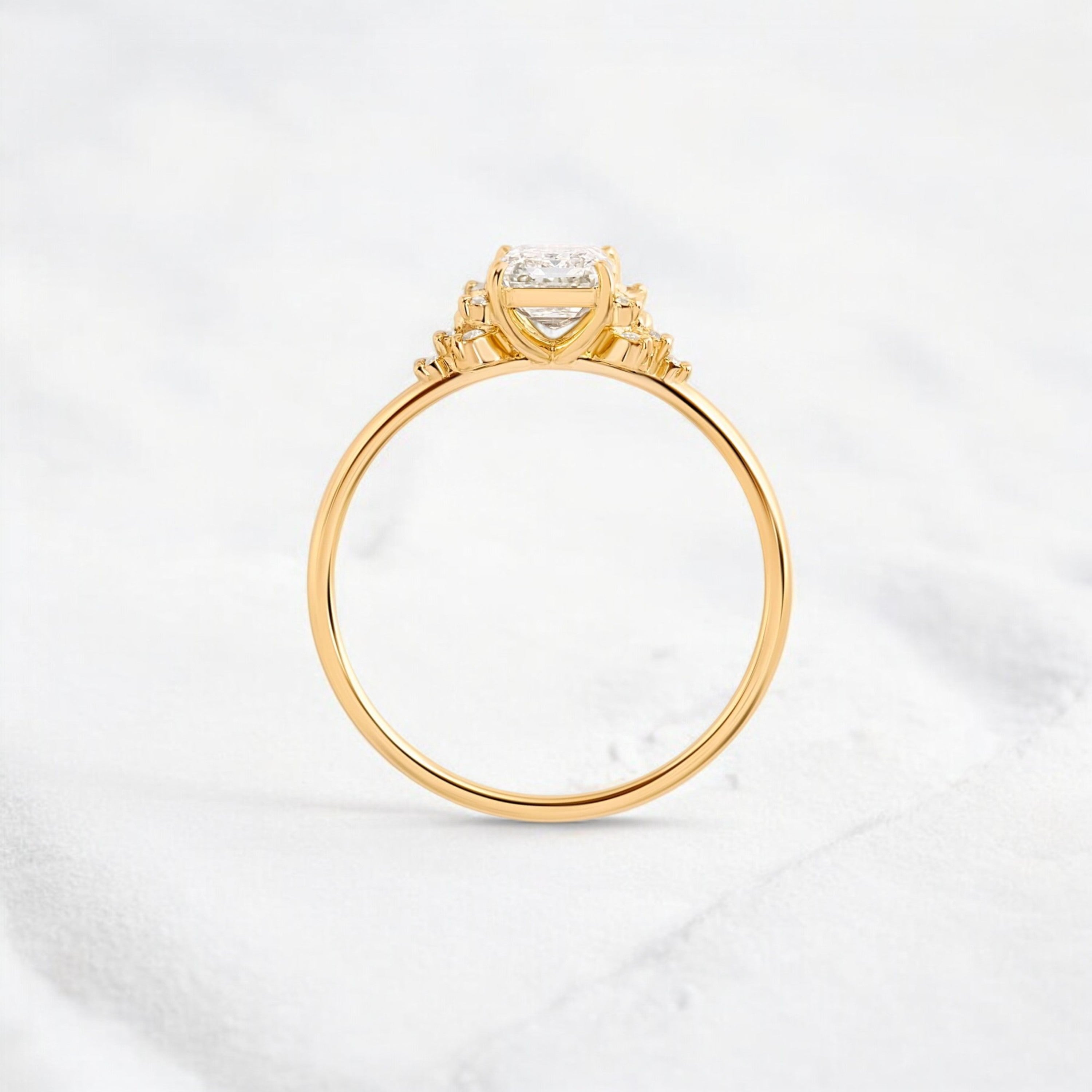 emerald-skyfall-moissanite-engagement-cluster-light-ring-1-ct-yellow-gold-gemfora-4