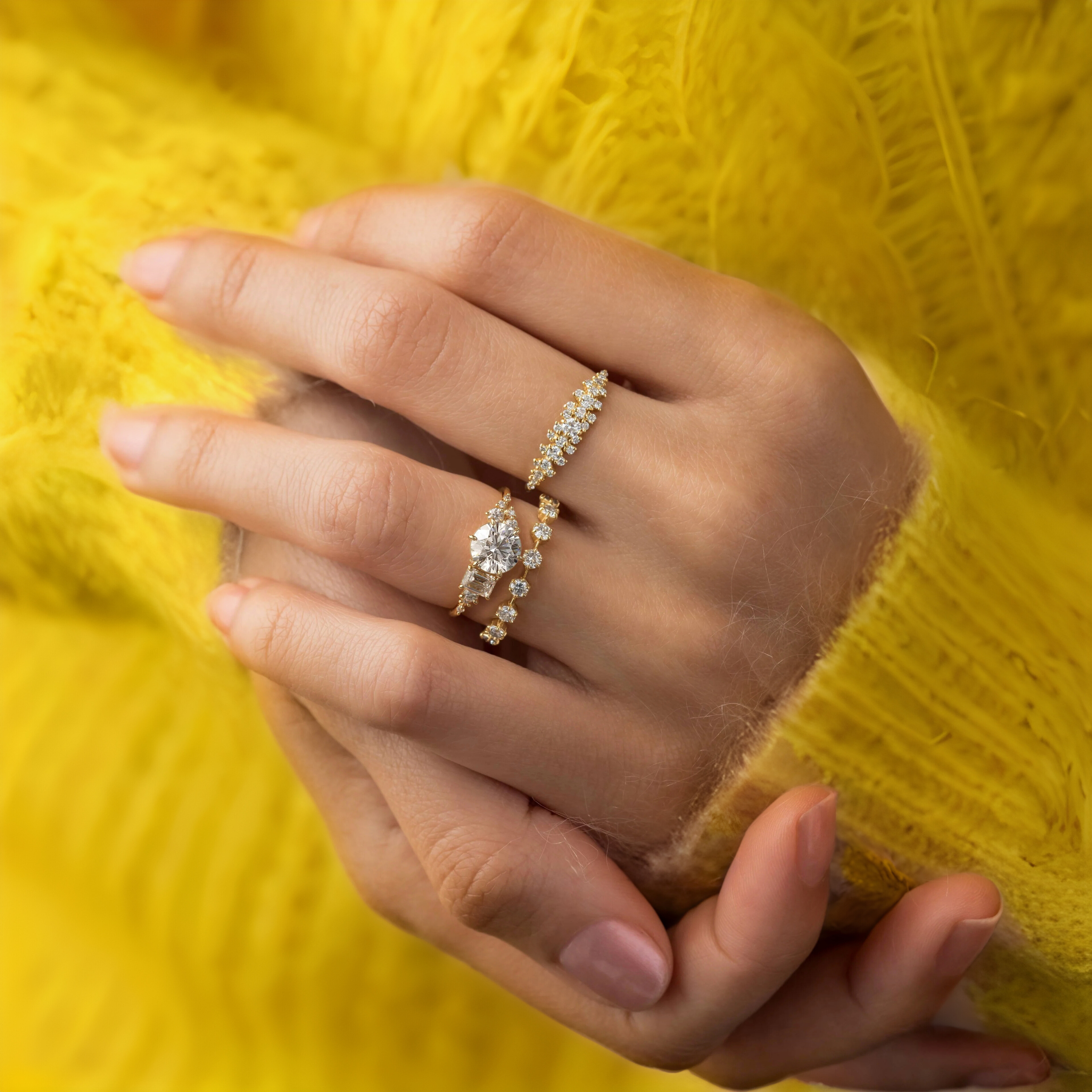 endless-bond-round-moissanite-engagement-promise-ring-model-gemfora