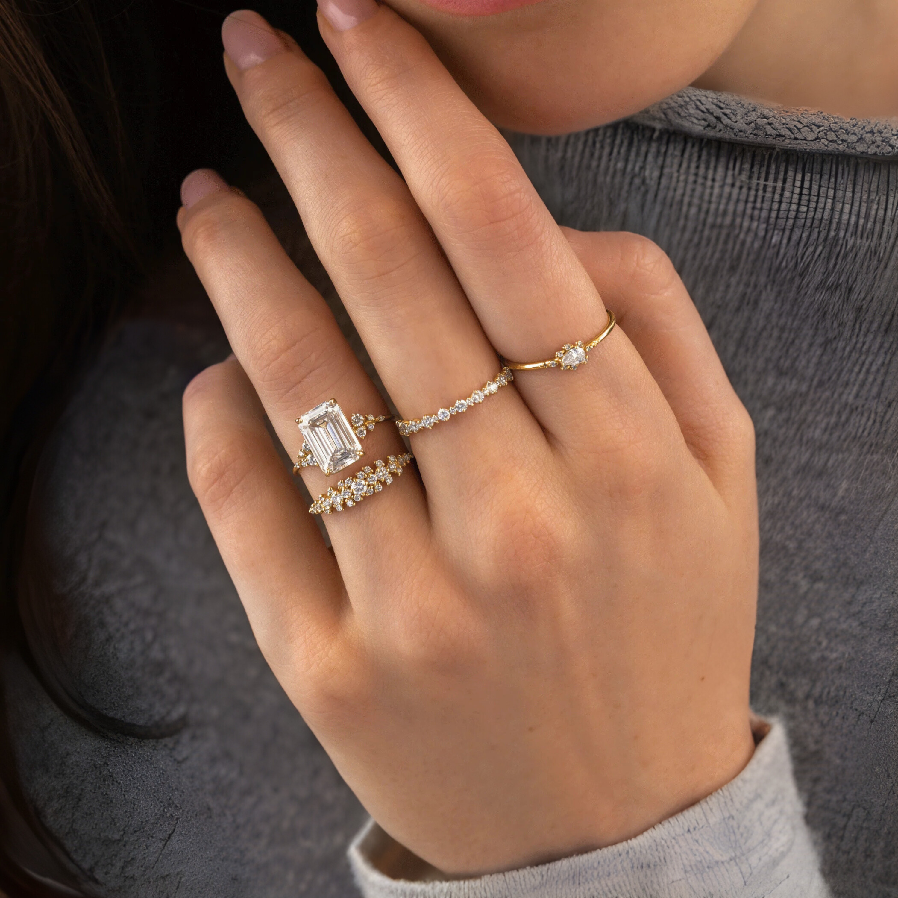 eternal-garden-handmade-emerald-moissanite-engagement-ring-in-gold-model-2-ct-gemfora-8