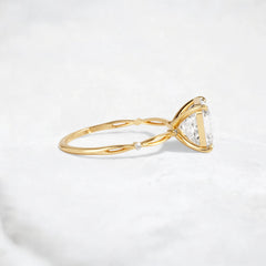 eternal-twist-asscher-cut-2ct-diamond-engagement-ring-5