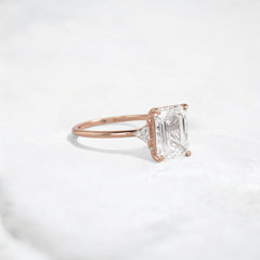 ethereal-flame-emerald-three-stone-moissanite-engagement-ring-2-ct-rose-gold-gemfora-2