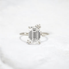 flameleaf-embrace-emerald-spark-moissanite-engagement-ring-3-ct-white-gold-gemfora-1