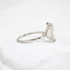flameleaf-embrace-emerald-spark-moissanite-engagement-ring-3-ct-white-gold-gemfora-3