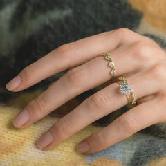 halo-style-2ct-round-cut-diamond-engagement-ring-7