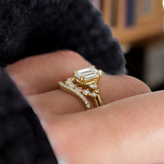 handmade-cluster-emerald-double-prong-moissanite-engagement-ring-model-gemfora-2