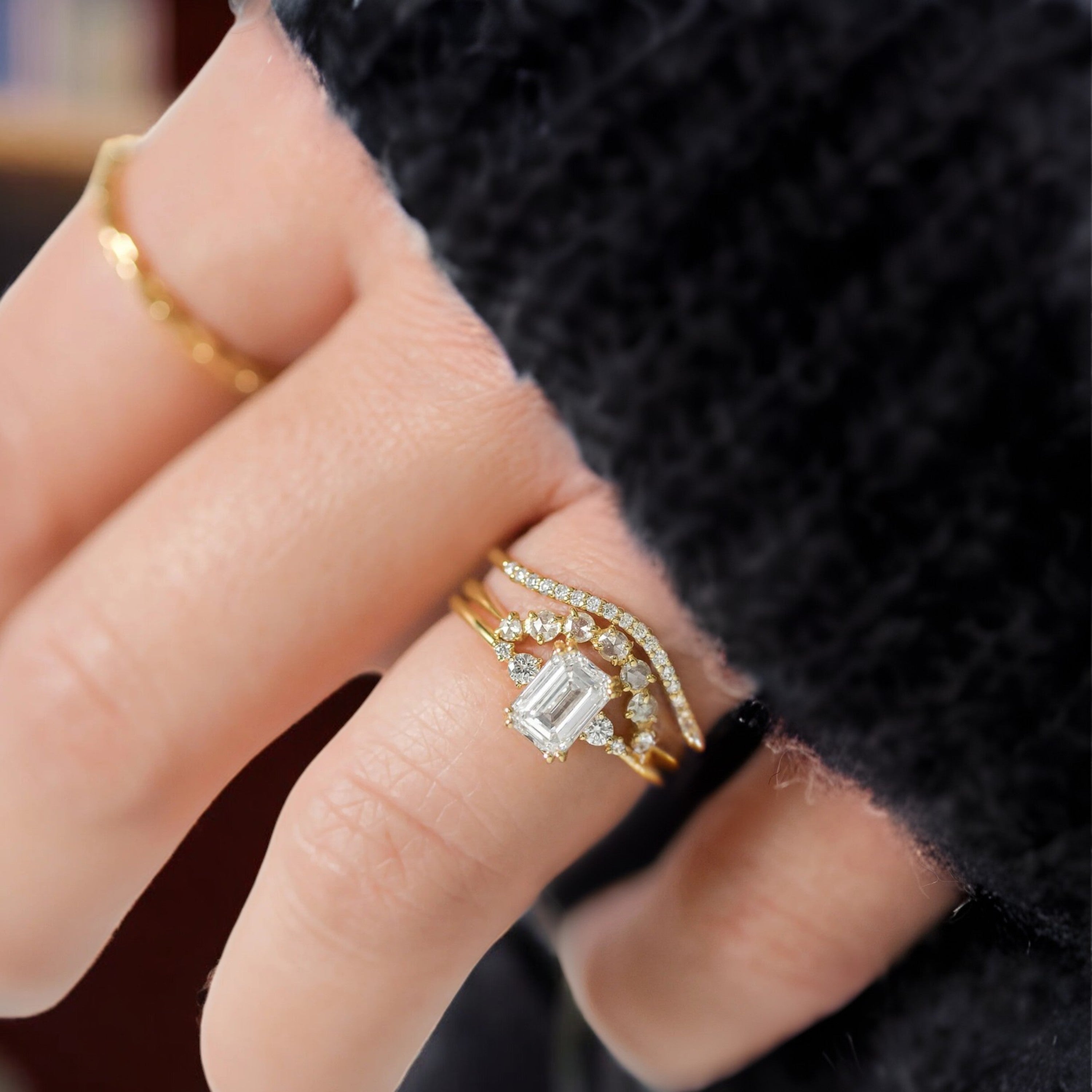 handmade-cluster-emerald-double-prong-moissanite-engagement-ring-model-gemfora-3