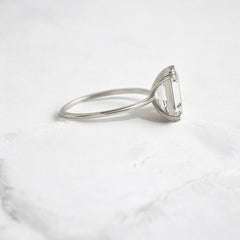 handmade-double-prong-emerald-solitaire-moissanite-engagement-ring-3-05-ct-platinum-gemfora