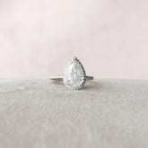 Pear Cut Halo 2.50CT Lab-Grown Diamond Engagement 18K Solid Gold Ring