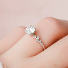 1.0CT Round Cut Moissanite Diamond Cluster Engagement Ring