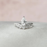 Chevron Pear Cut 0.95ct Lab-Grown Diammond Cluster Bridal Ring